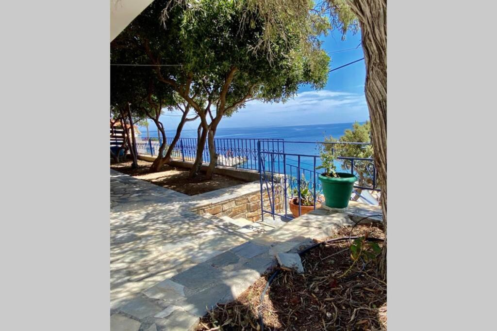 Πέτρινη Αυλή, Αρμενιστης Ικαρια Villa Armenistis  Luaran gambar